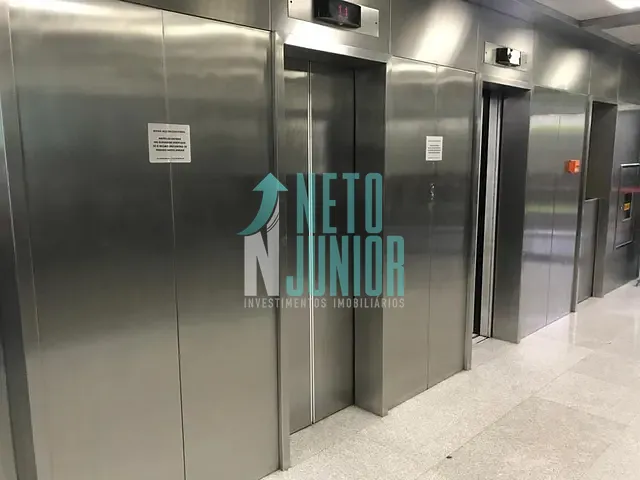 Conjunto com 156m², à venda ou para alugar, no bairro Cerqueira César em São Paulo