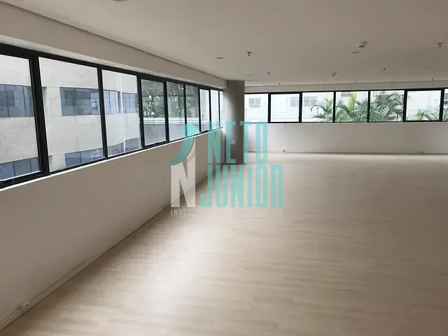 Conjunto com 170m², para alugar, no bairro Jardim Paulista em São Paulo
