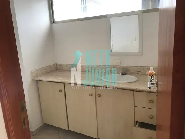 Conjunto com 300m², para alugar, no bairro Bela Vista em São Paulo