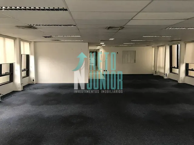 Conjunto com 299m², para alugar, no bairro Jardim Bela Vista (Zona Norte) em São Paulo