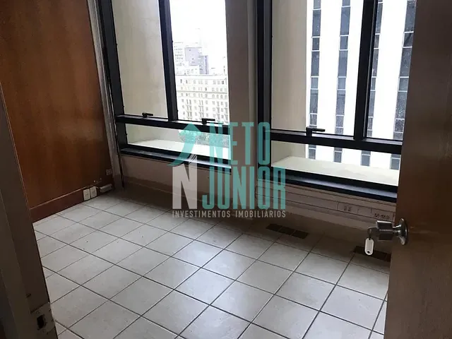 Conjunto com 292m², para alugar, no bairro Jardim Bela Vista (Zona Norte) em São Paulo