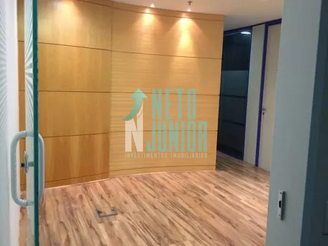 Conjunto com 172m², para alugar, no bairro Cidade Monções em São Paulo
