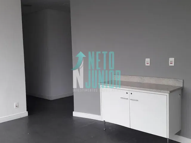 Conjunto com 390m², para alugar, no bairro Vila Olímpia em São Paulo