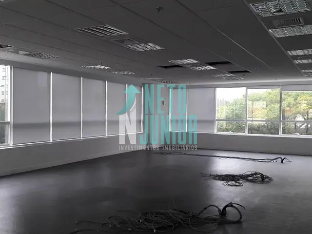Conjunto com 390m², para alugar, no bairro Vila Olímpia em São Paulo