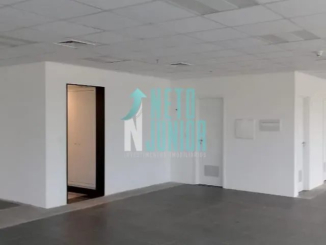 Conjunto com 387m², para alugar, no bairro Jardim das Acácias em São Paulo