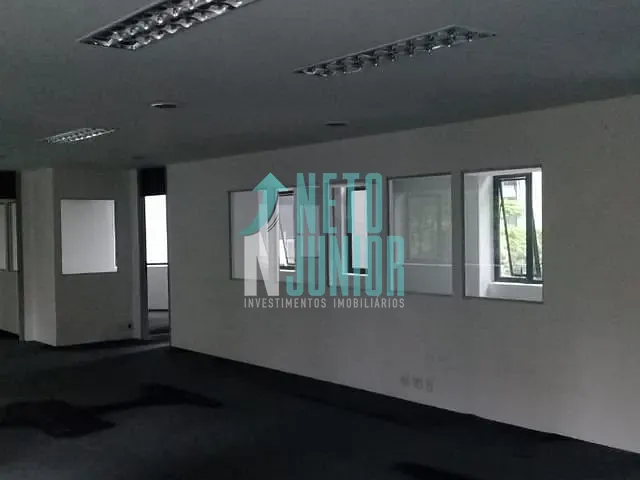 Conjunto com 217m², para alugar, no bairro Cidade Monções em São Paulo