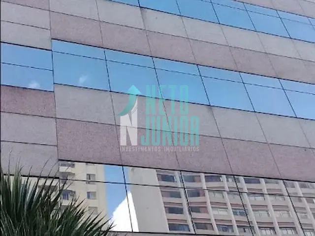 Conjunto com 400m², à venda, no bairro Itaim Bibi em São Paulo
