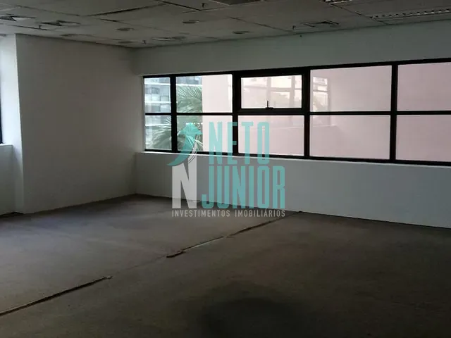 Conjunto com 200m², para alugar, no bairro Itaim Bibi em São Paulo