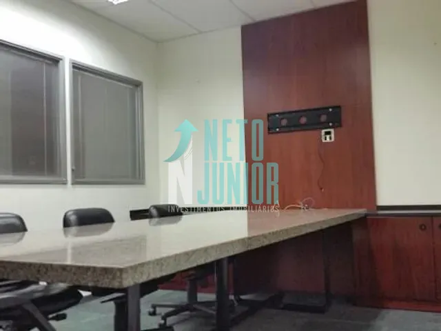Conjunto com 288m², para alugar, no bairro Cidade Monções em São Paulo