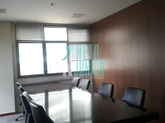 Conjunto com 231m², para alugar, no bairro Vila Olímpia em São Paulo