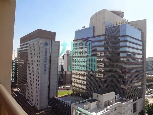 Conjunto com 129m², à venda ou para alugar, no bairro Vila Olímpia em São Paulo