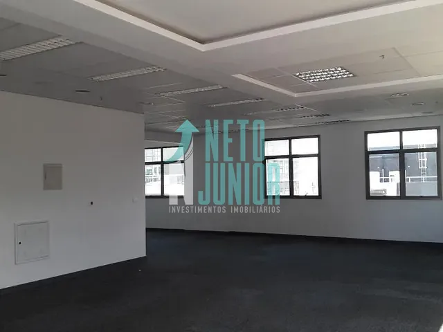 Conjunto com 101m², à venda ou para alugar, no bairro Vila Olímpia em São Paulo