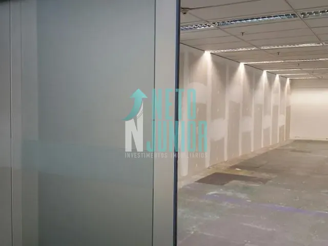 Conjunto com 304m², para alugar, no bairro Vila Olímpia em São Paulo