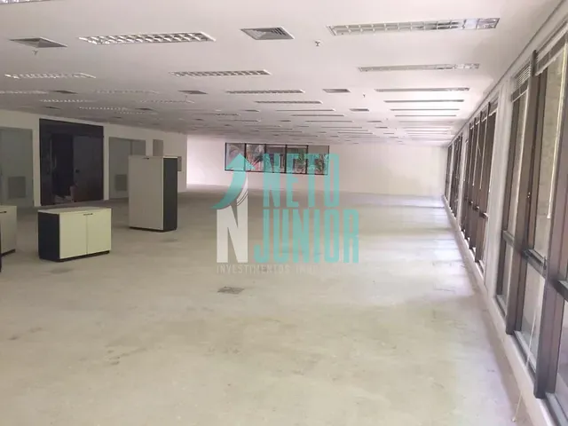 Conjunto com 500m², para alugar, no bairro Vila Olímpia em São Paulo