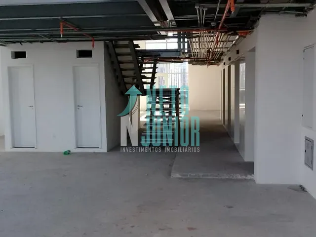 Conjunto com 280m², para alugar, no bairro Vila Olímpia em São Paulo