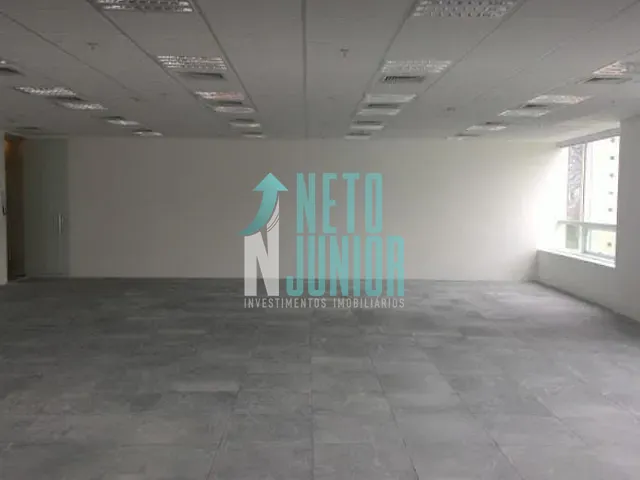 Conjunto com 514m², para alugar, no bairro Brooklin Paulista em São Paulo