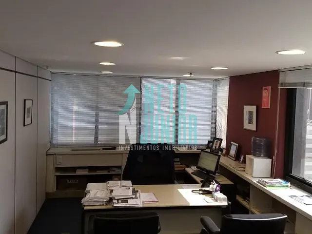 Conjunto com 300m², à venda ou para alugar, no bairro Itaim Bibi em São Paulo
