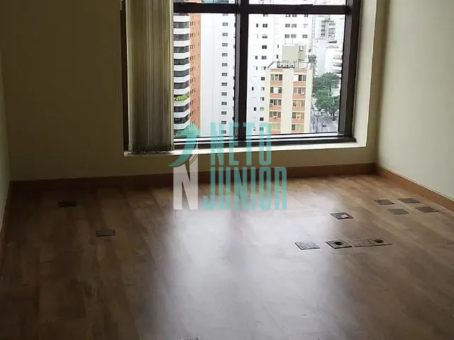 Conjunto com 45m², para alugar, no bairro Itaim Bibi em São Paulo
