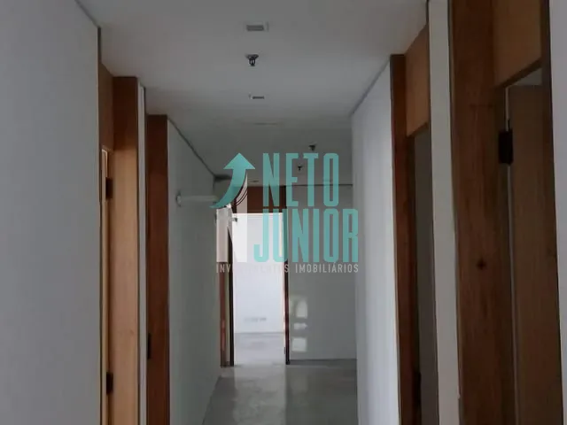 Conjunto com 160m², para alugar, no bairro Itaim Bibi em São Paulo