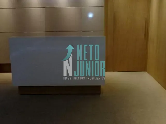 Conjunto com 194m², à venda, no bairro Vila Olímpia em São Paulo