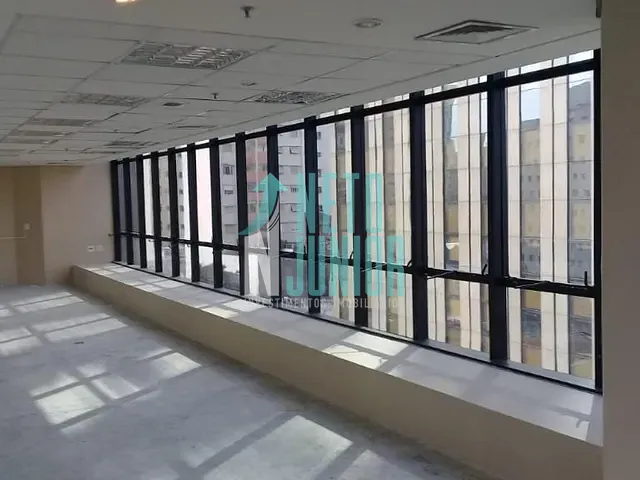 Conjunto com 188m², para alugar, no bairro Itaim Bibi em São Paulo
