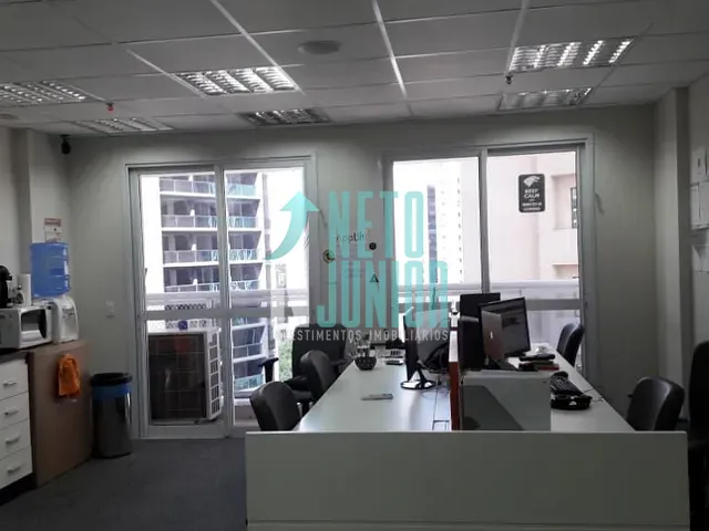 Conjunto com 99m², para alugar, no bairro Vila Olímpia em São Paulo