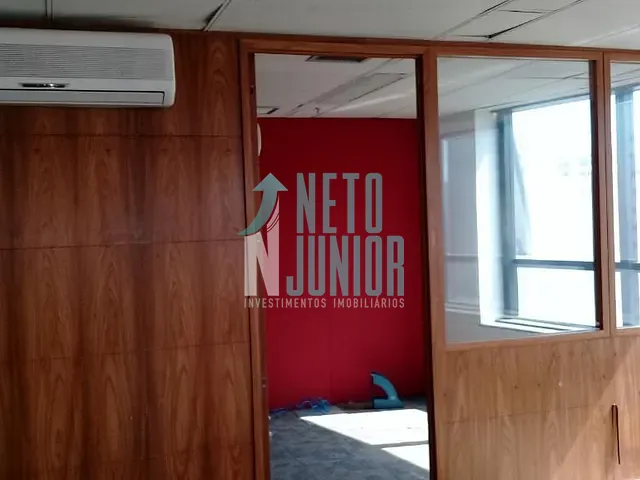 Conjunto com 720m², para alugar, no bairro Vila Nova Conceição em São Paulo