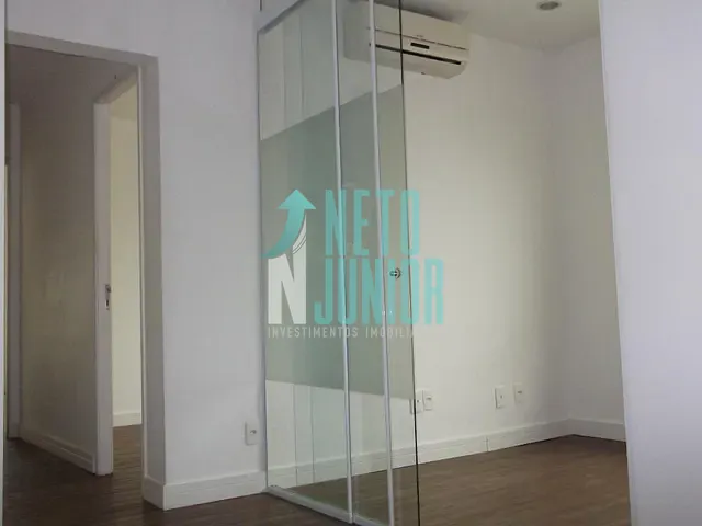 Conjunto com 88m², para alugar, no bairro Moema em São Paulo