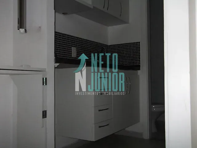 Conjunto com 88m², para alugar, no bairro Moema em São Paulo