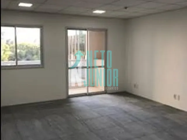 Conjunto com 136m², à venda ou para alugar, no bairro Brooklin Novo em São Paulo