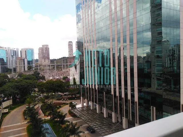 Conjunto com 95m², à venda, no bairro Brooklin Novo em São Paulo