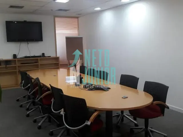 Conjunto com 533m², para alugar, no bairro Cidade Monções em São Paulo