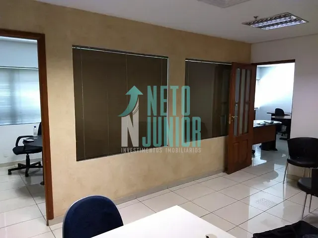 Conjunto com 105m², à venda ou para alugar, no bairro Vila Olímpia em São Paulo