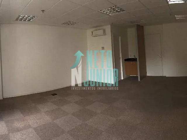 Conjunto com 43m², à venda, no bairro Pinheiros em São Paulo
