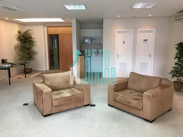 Conjunto com 98m², à venda, no bairro Brooklin Paulista em São Paulo