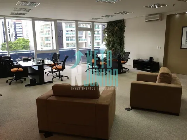 Conjunto com 98m², à venda, no bairro Brooklin Paulista em São Paulo