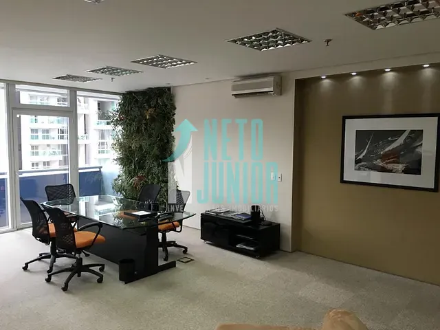 Conjunto com 98m², à venda, no bairro Brooklin Paulista em São Paulo