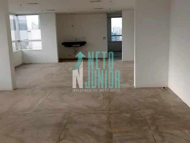 Conjunto com 320m², para alugar, no bairro Pinheiros em São Paulo