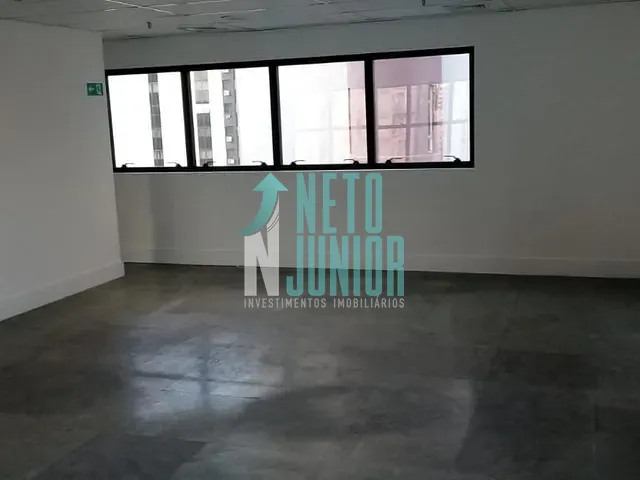 Conjunto com 125m², para alugar, no bairro Itaim Bibi em São Paulo
