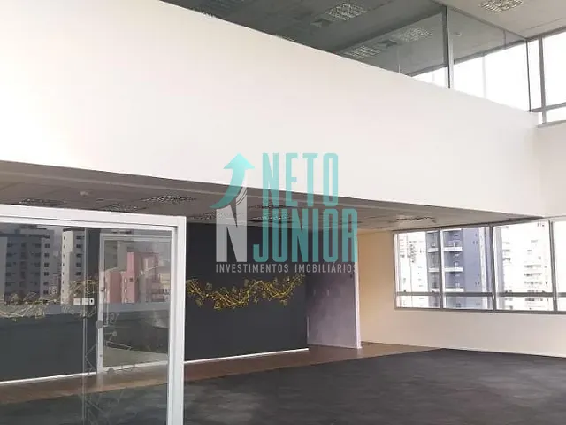Conjunto com 400m², para alugar, no bairro Indianópolis em São Paulo