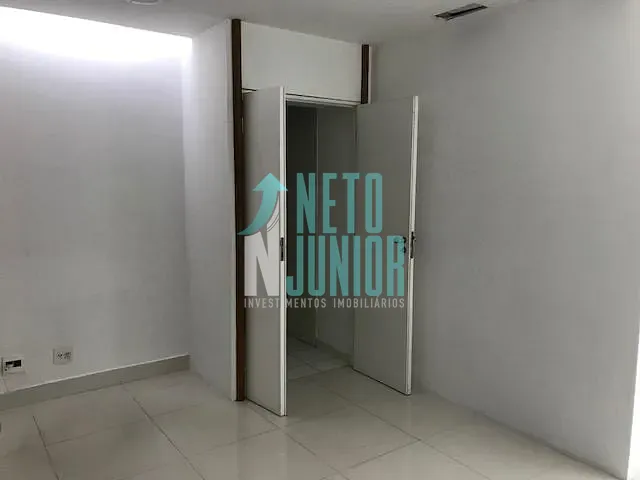 Conjunto com 50m², à venda ou para alugar, no bairro Santo Amaro em São Paulo