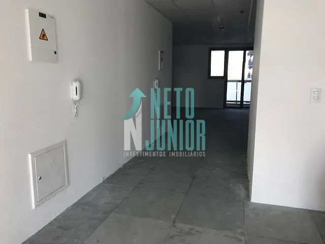 Conjunto com 120m², à venda ou para alugar, no bairro Santo Amaro em São Paulo