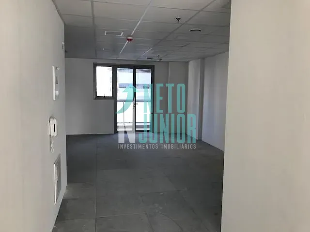 Conjunto com 80m², à venda ou para alugar, no bairro Santo Amaro em São Paulo