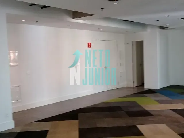 Conjunto com 84m², à venda ou para alugar, no bairro Itaim Bibi em São Paulo