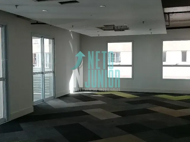 Conjunto com 84m², à venda ou para alugar, no bairro Itaim Bibi em São Paulo