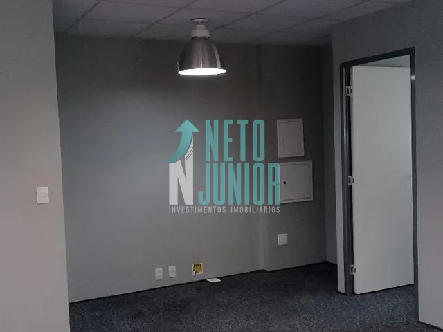 Conjunto com 96m², para alugar, no bairro Itaim Bibi em São Paulo