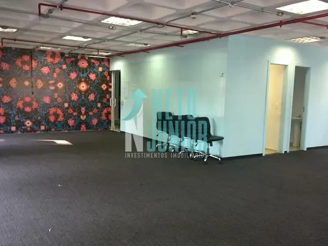 Conjunto com 120m², para alugar, no bairro Itaim Bibi em São Paulo