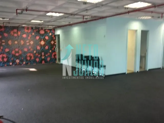 Conjunto com 120m², para alugar, no bairro Itaim Bibi em São Paulo
