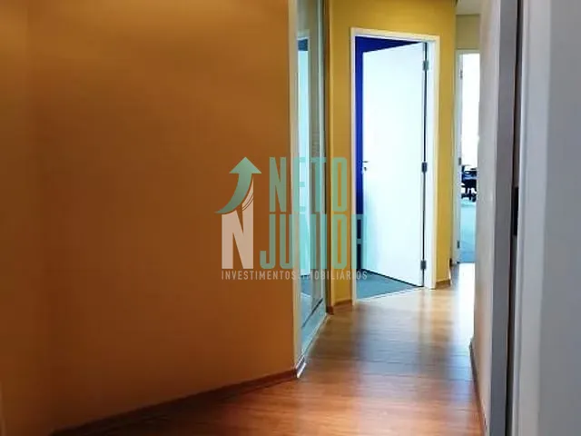 Conjunto com 200m², à venda ou para alugar, no bairro Vila Olímpia em São Paulo