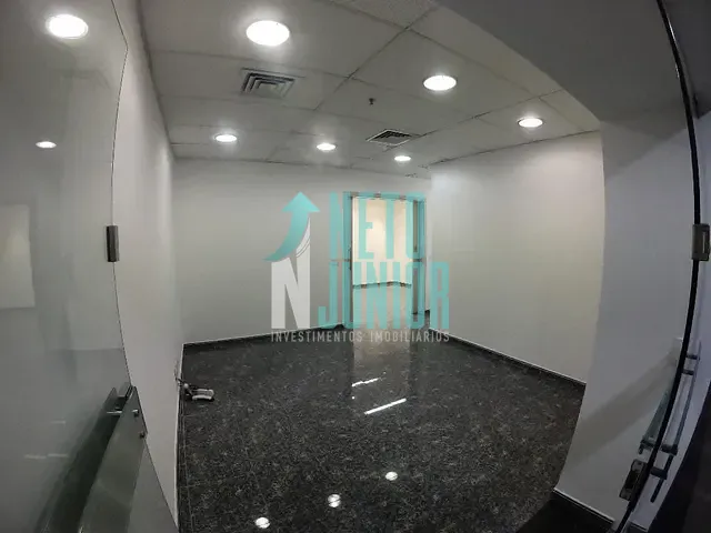 Conjunto com 180m², para alugar, no bairro Vila Nova Conceição em São Paulo